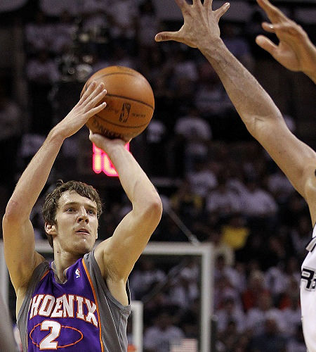 PJ华盛顿 PJ华盛顿