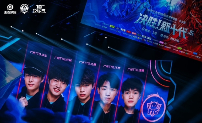 在这场比赛 在这场比赛