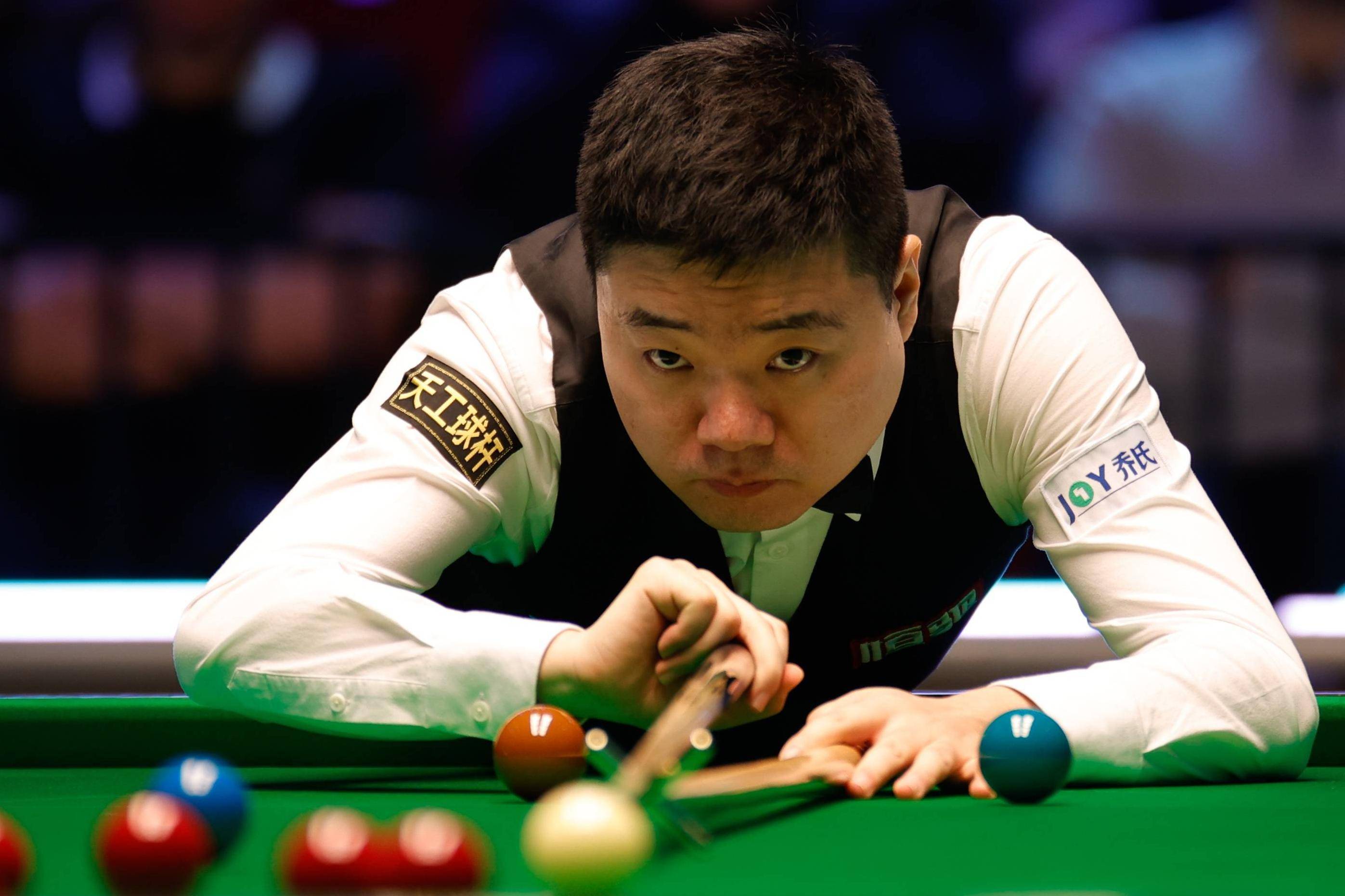 前锁定出线 前锁定出线