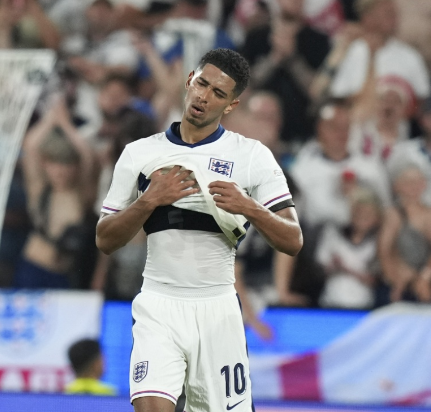 关键瞬间并 关键瞬间并